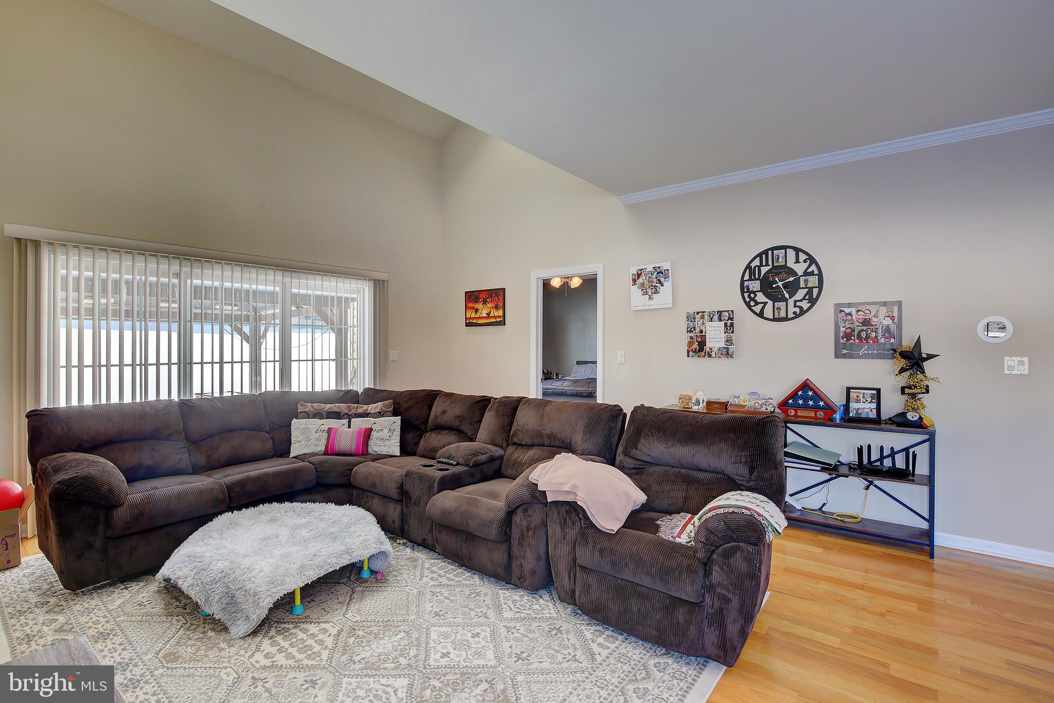 STONY POINTE - Residential