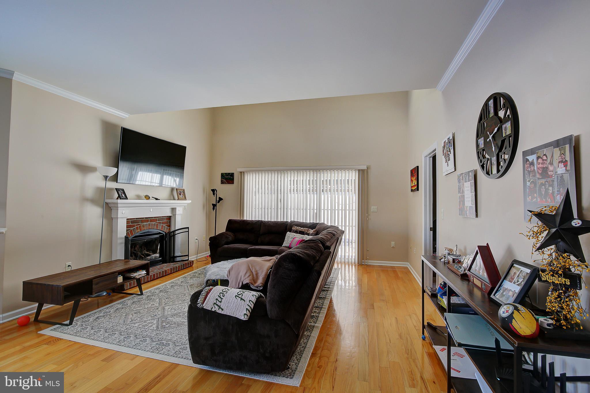 STONY POINTE - Residential