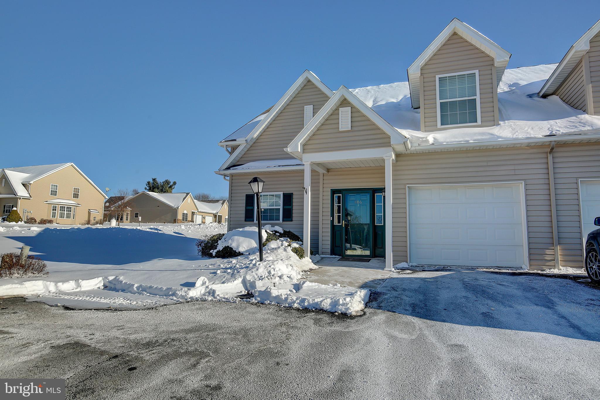 STONY POINTE - Residential