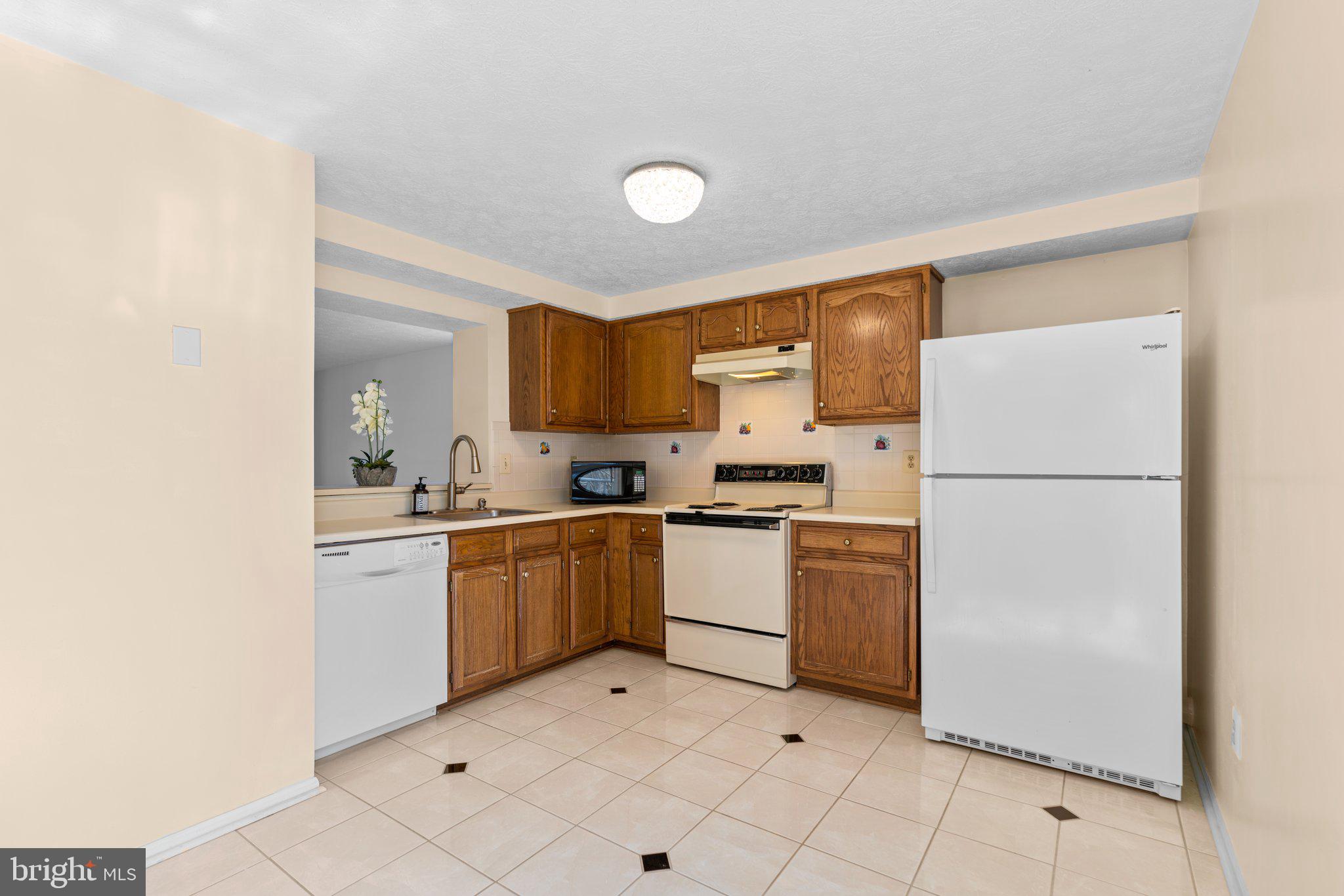 BOWLING BROOK FARMS - Residential