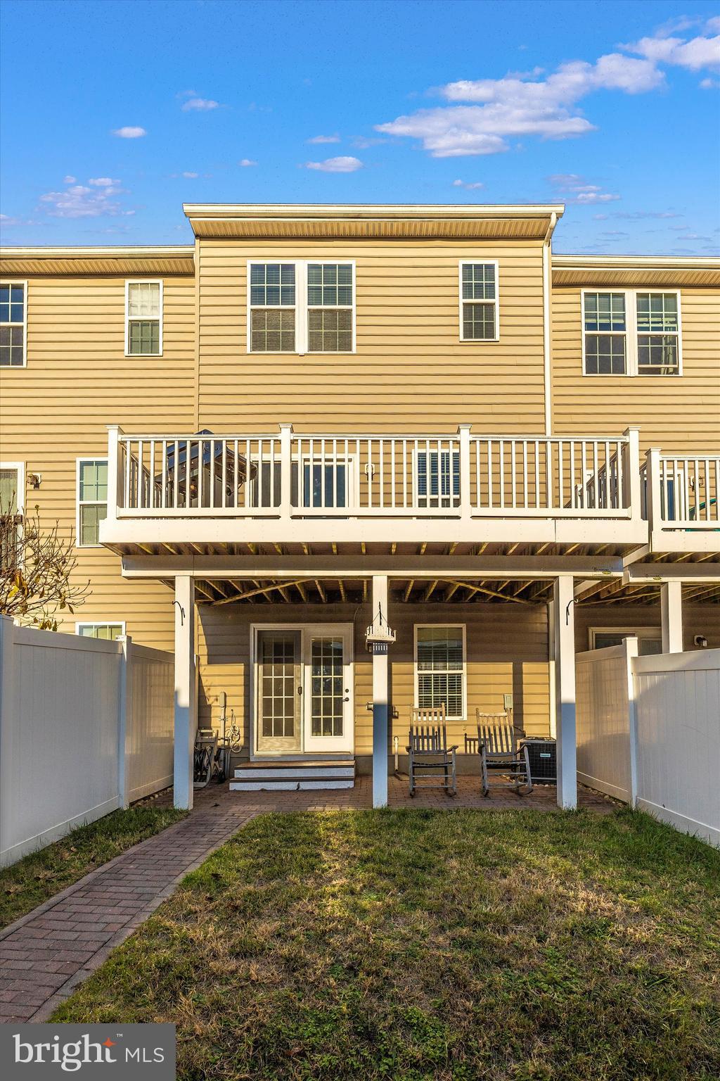 MARKET SQUARE - Residential