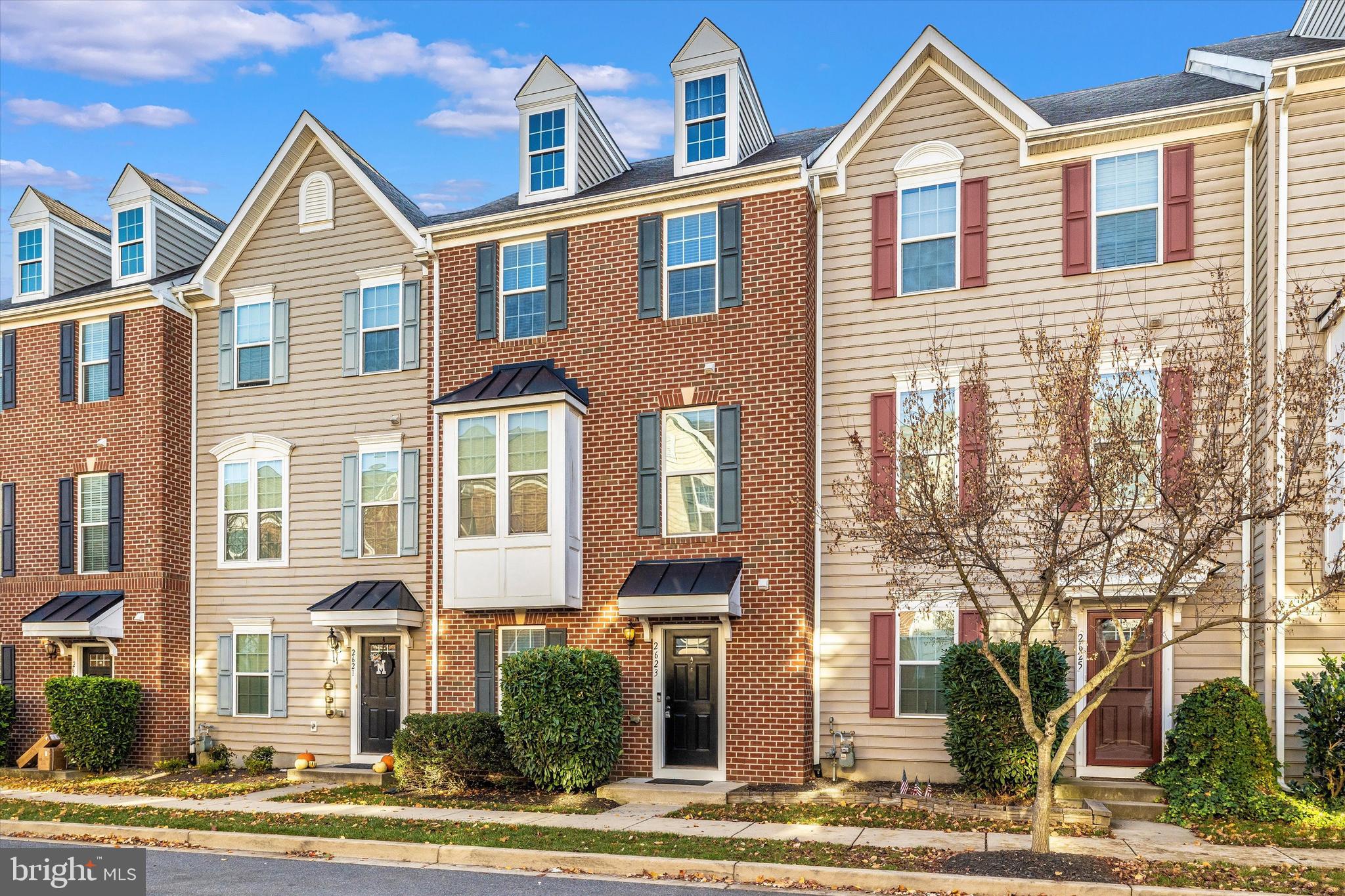 MARKET SQUARE - Residential