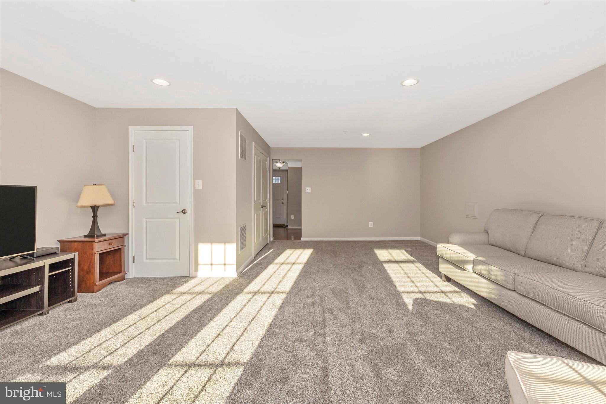 MARKET SQUARE - Residential