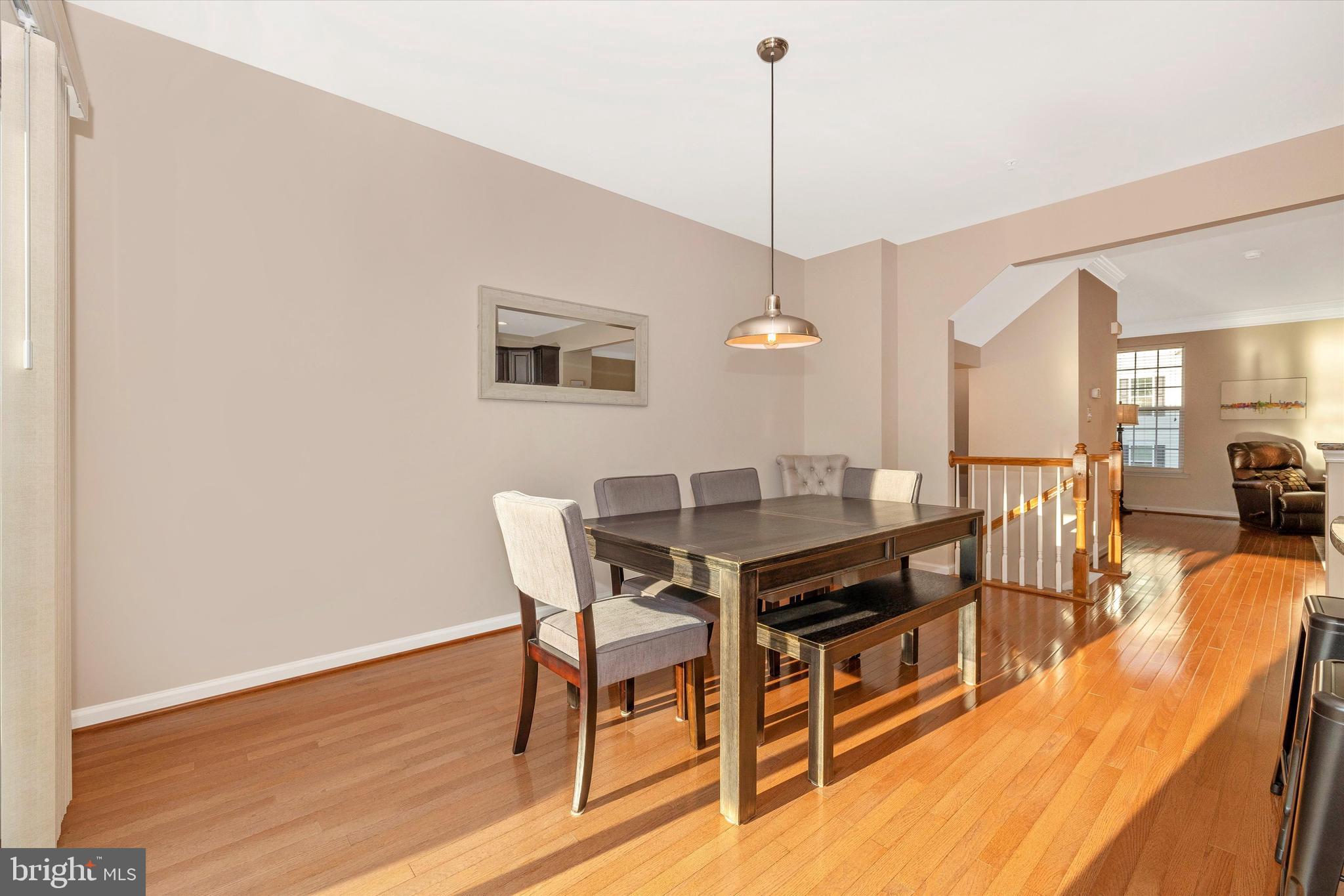 MARKET SQUARE - Residential