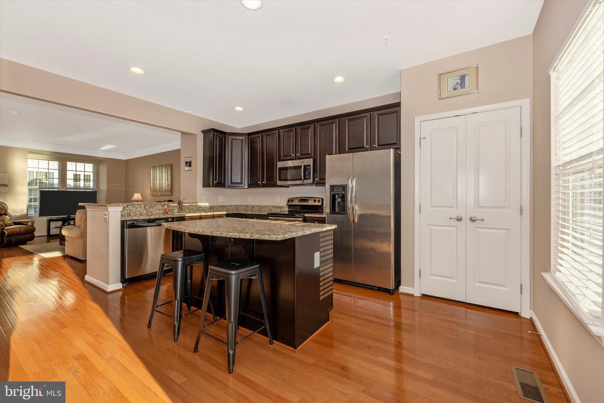 MARKET SQUARE - Residential