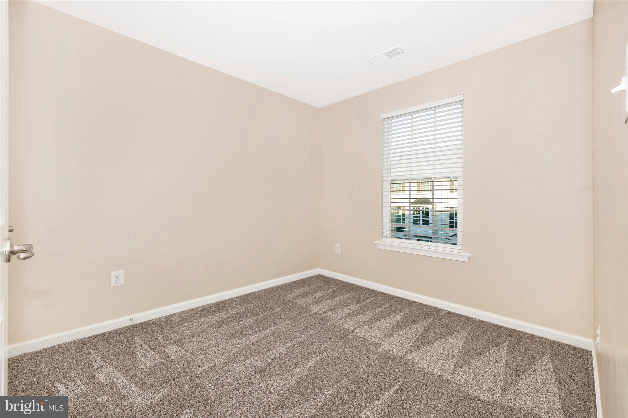 MARKET SQUARE - Residential