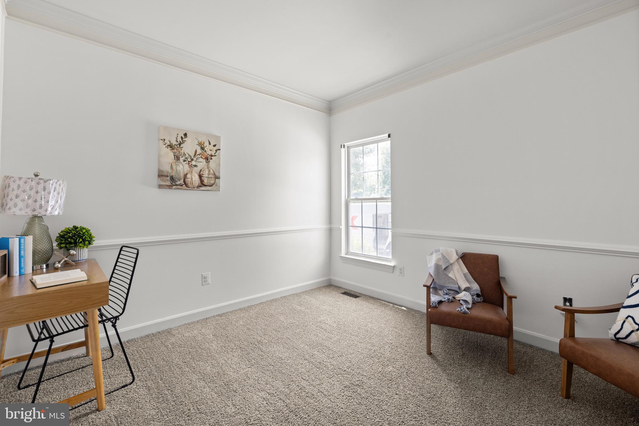 VILLAGE OF WASHINGTON TRAIL - Residential