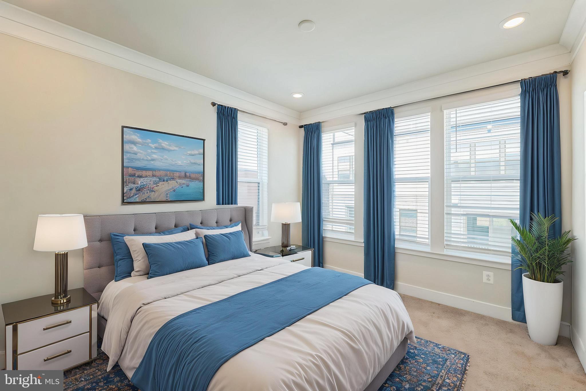 MEDFIELD - Residential