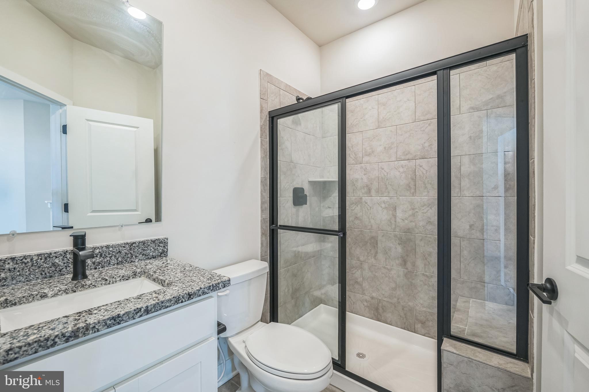 MEDFIELD - Residential