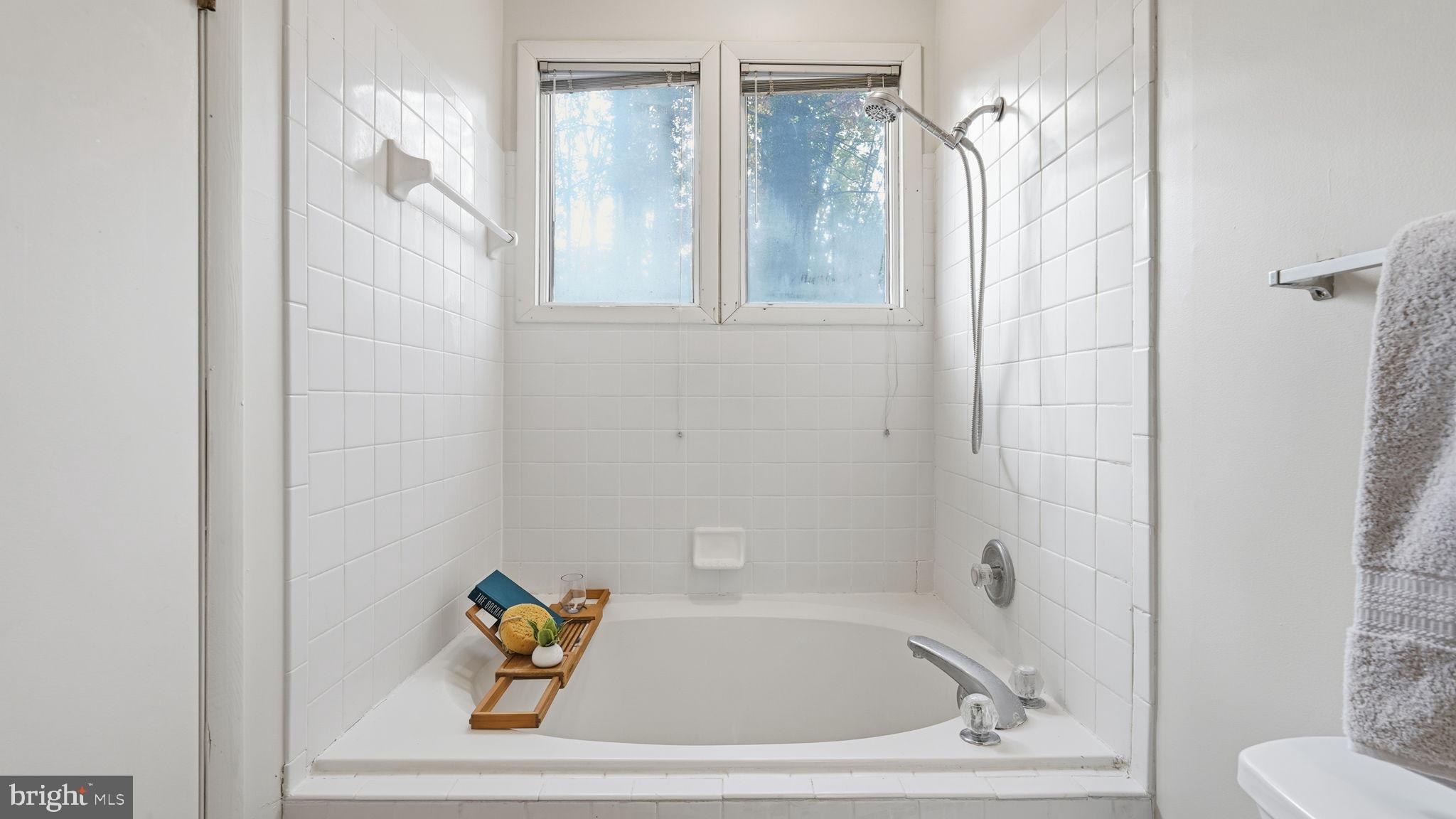 THE LAURELS - Residential