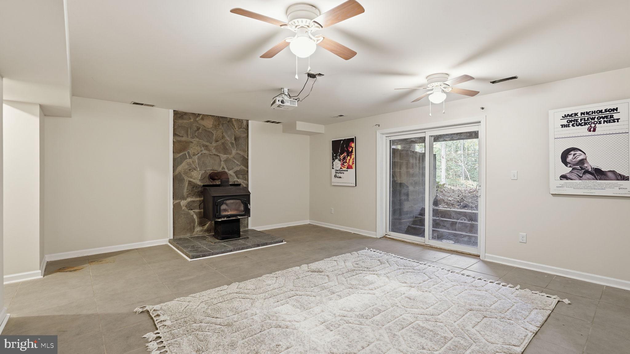 THE LAURELS - Residential