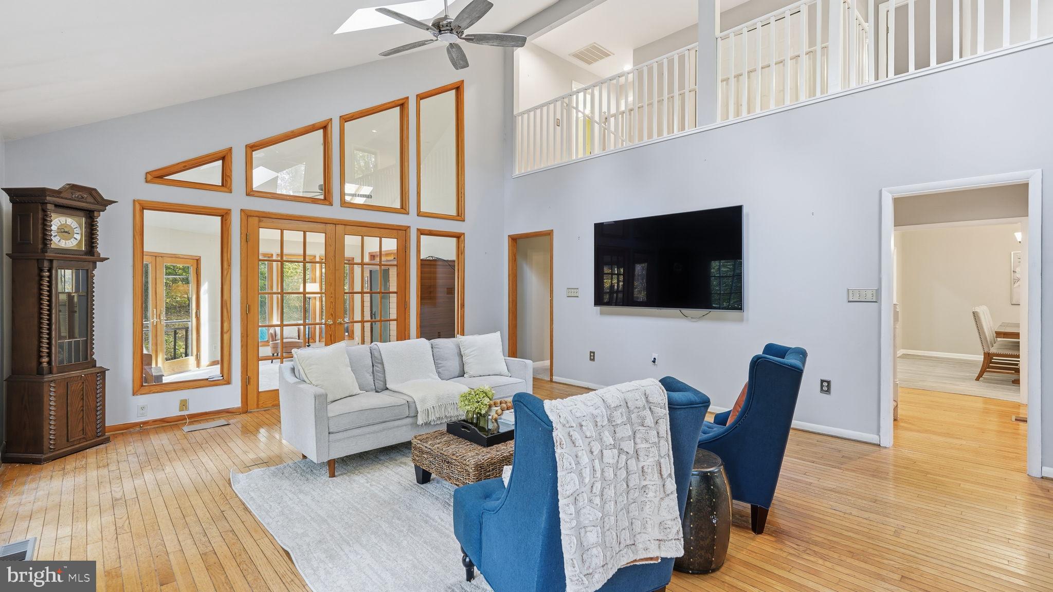 THE LAURELS - Residential