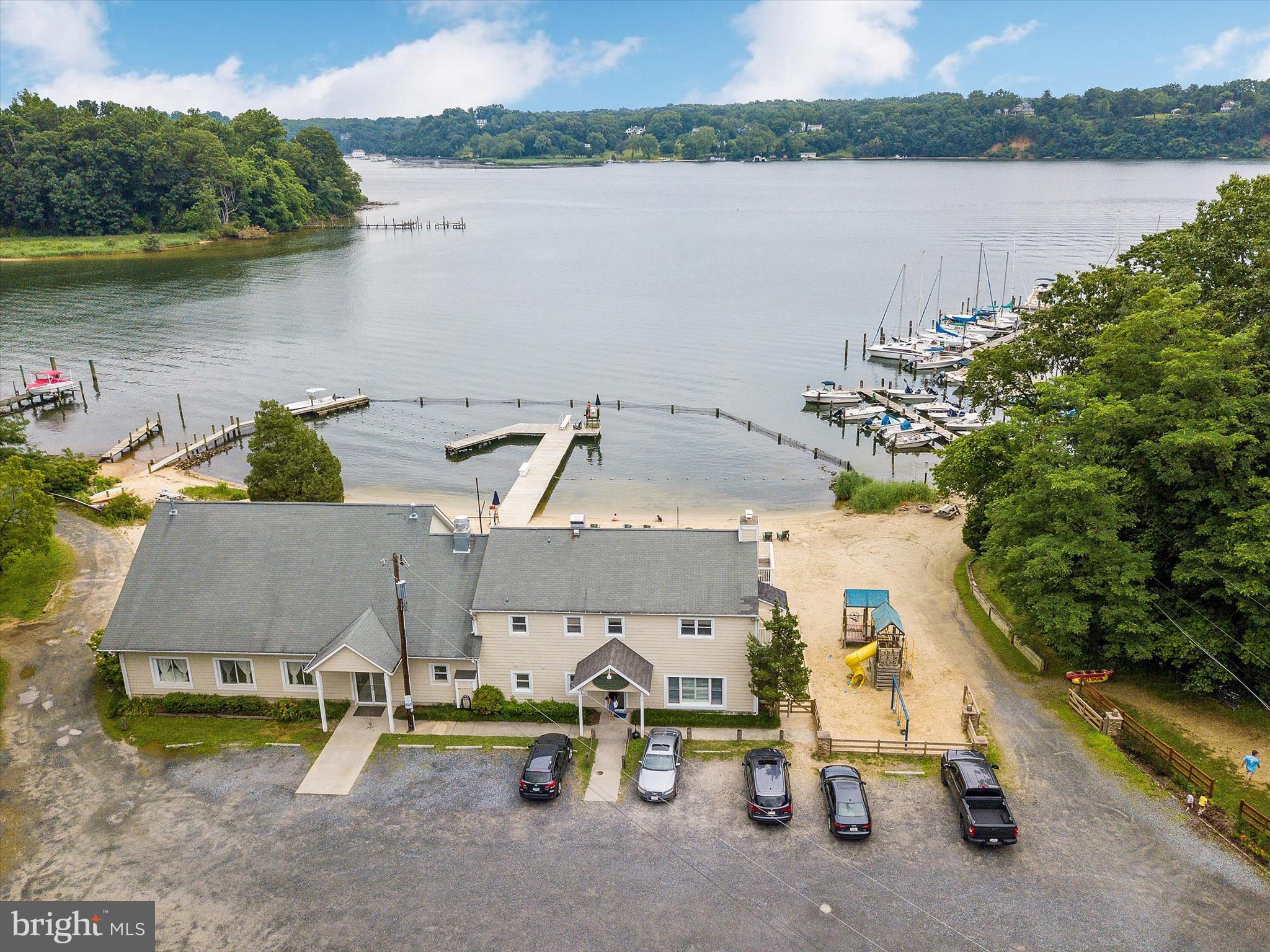 EPPING FOREST - Residential