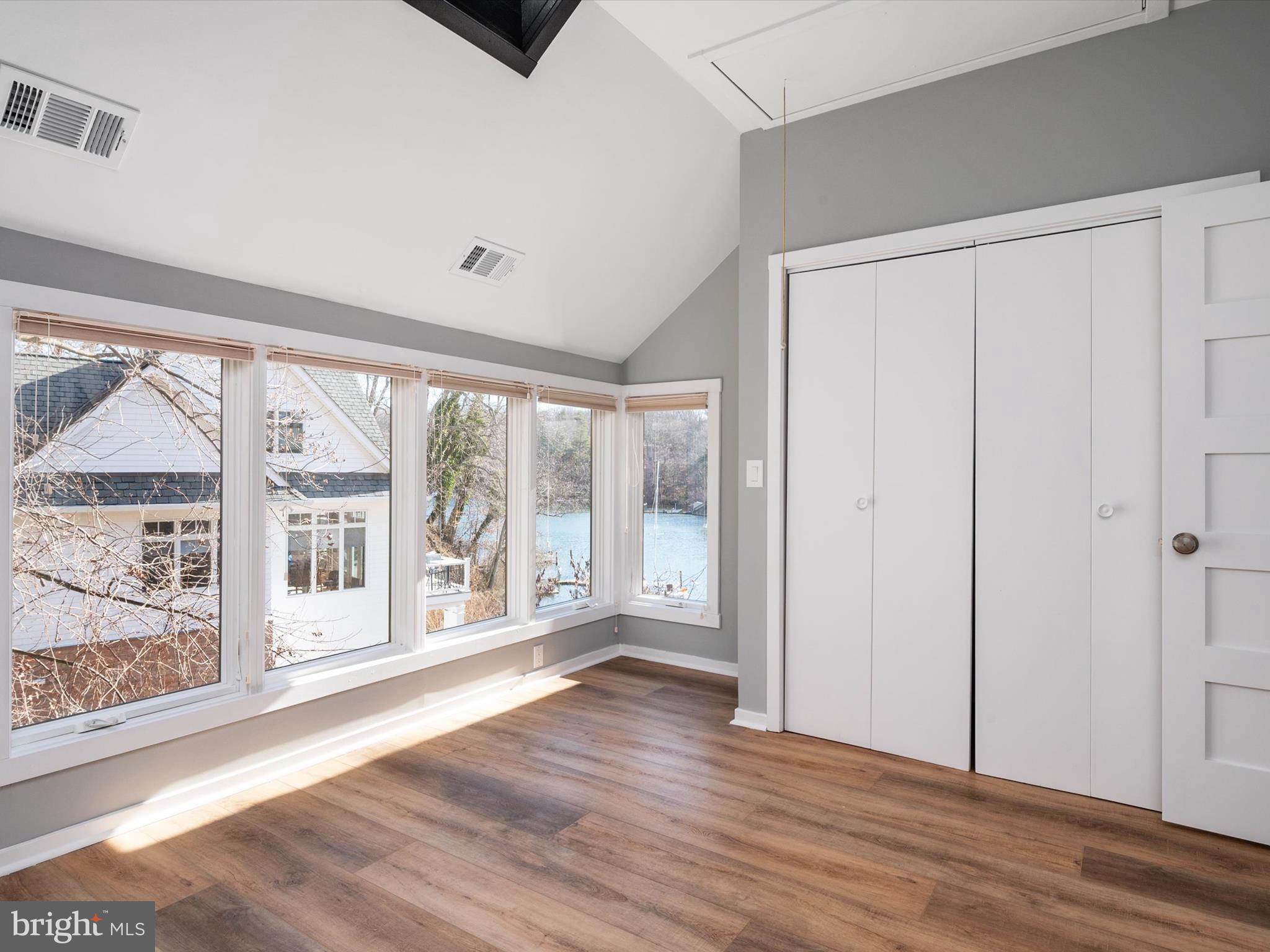 EPPING FOREST - Residential