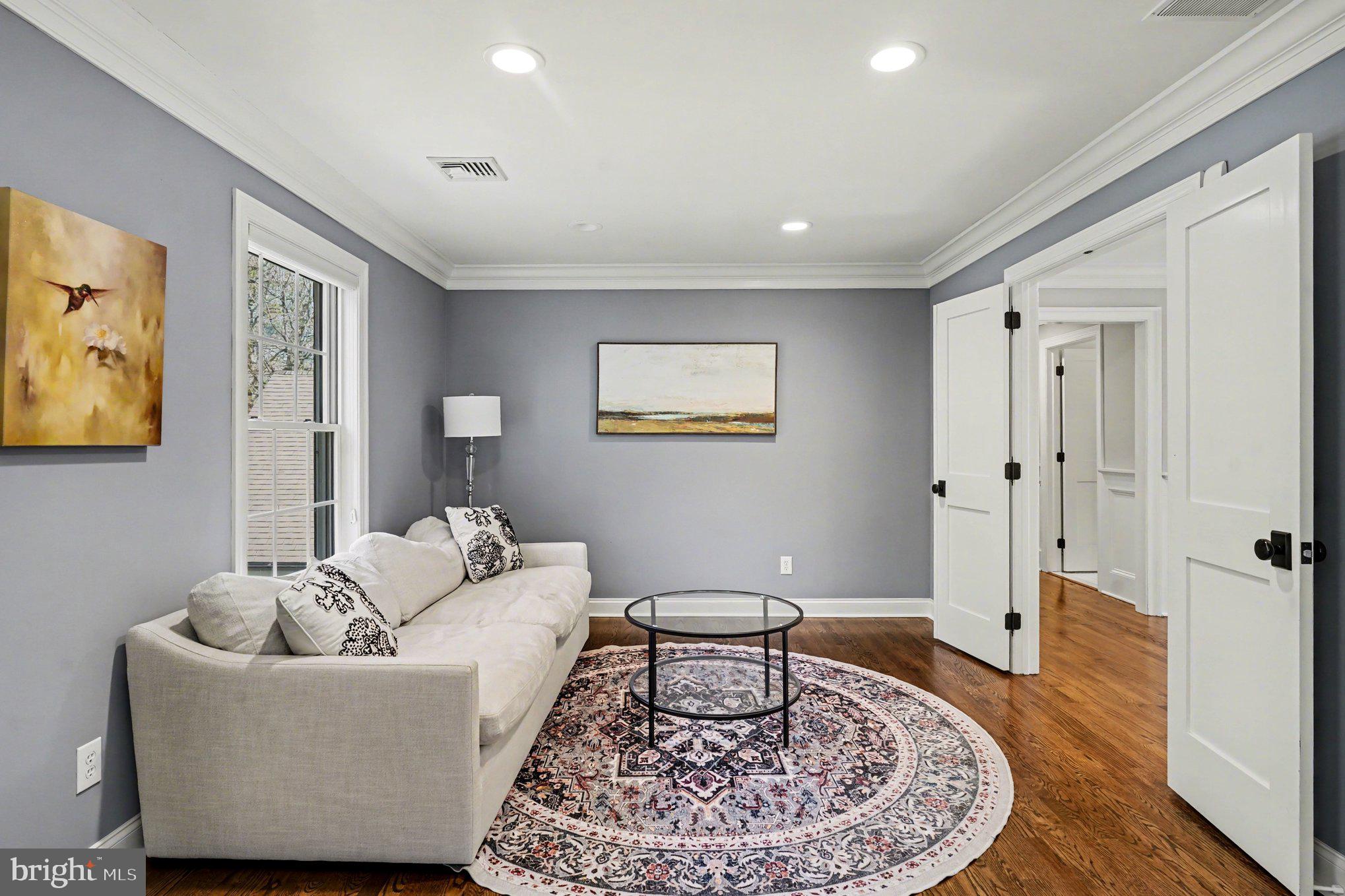 VALLEY FORGE MTN - Residential