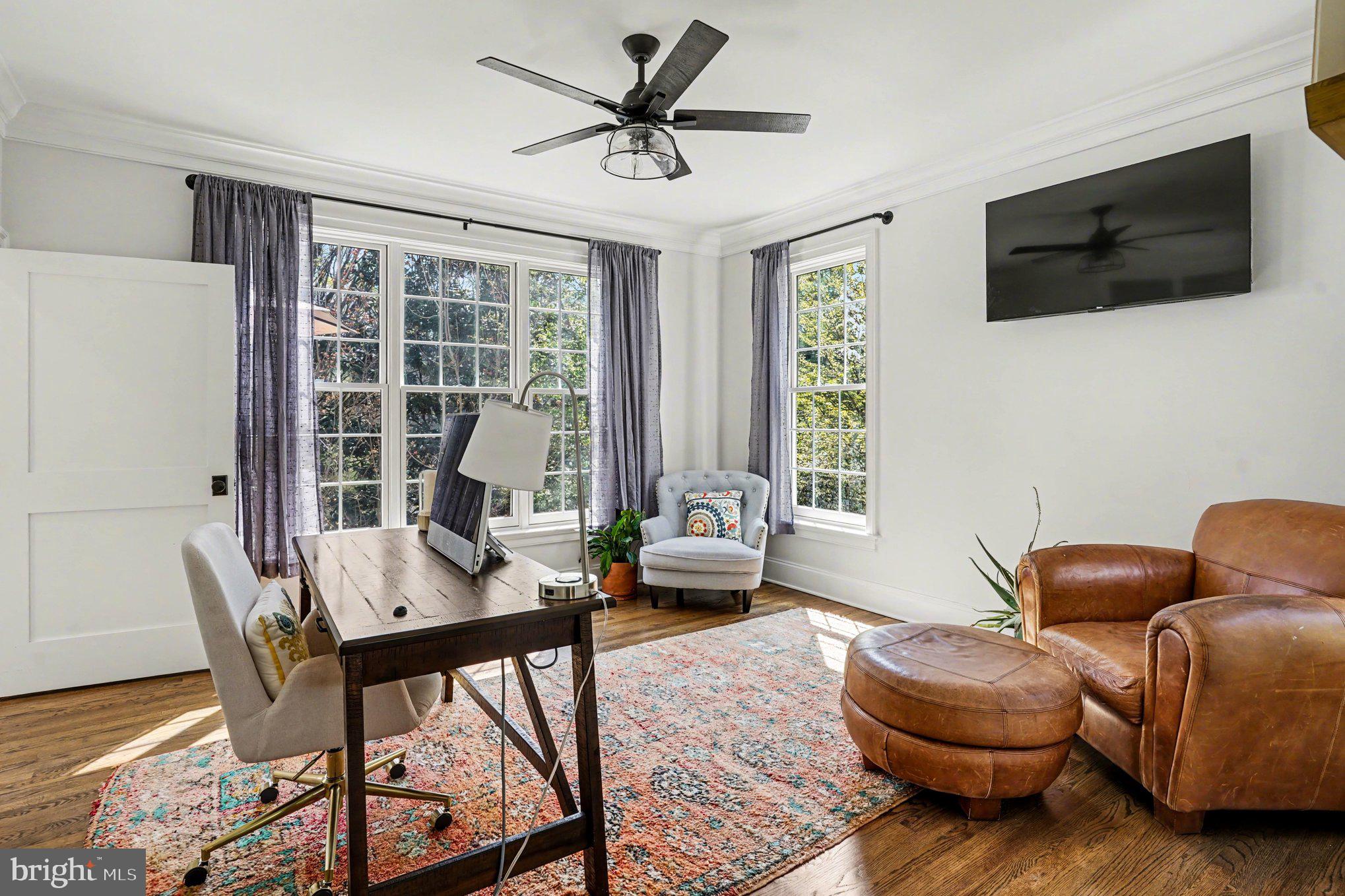 VALLEY FORGE MTN - Residential