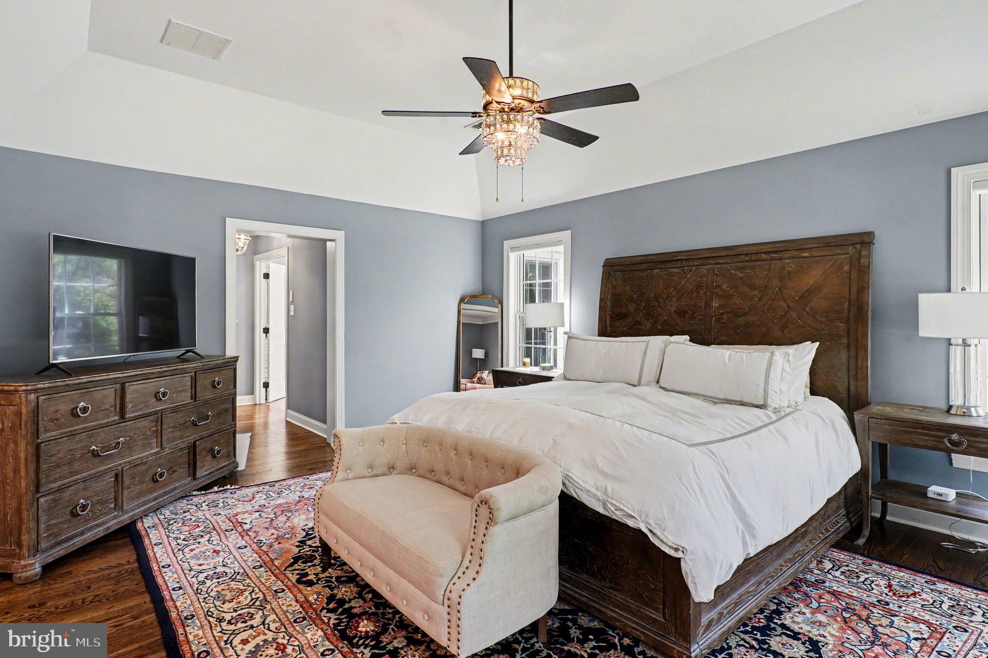 VALLEY FORGE MTN - Residential