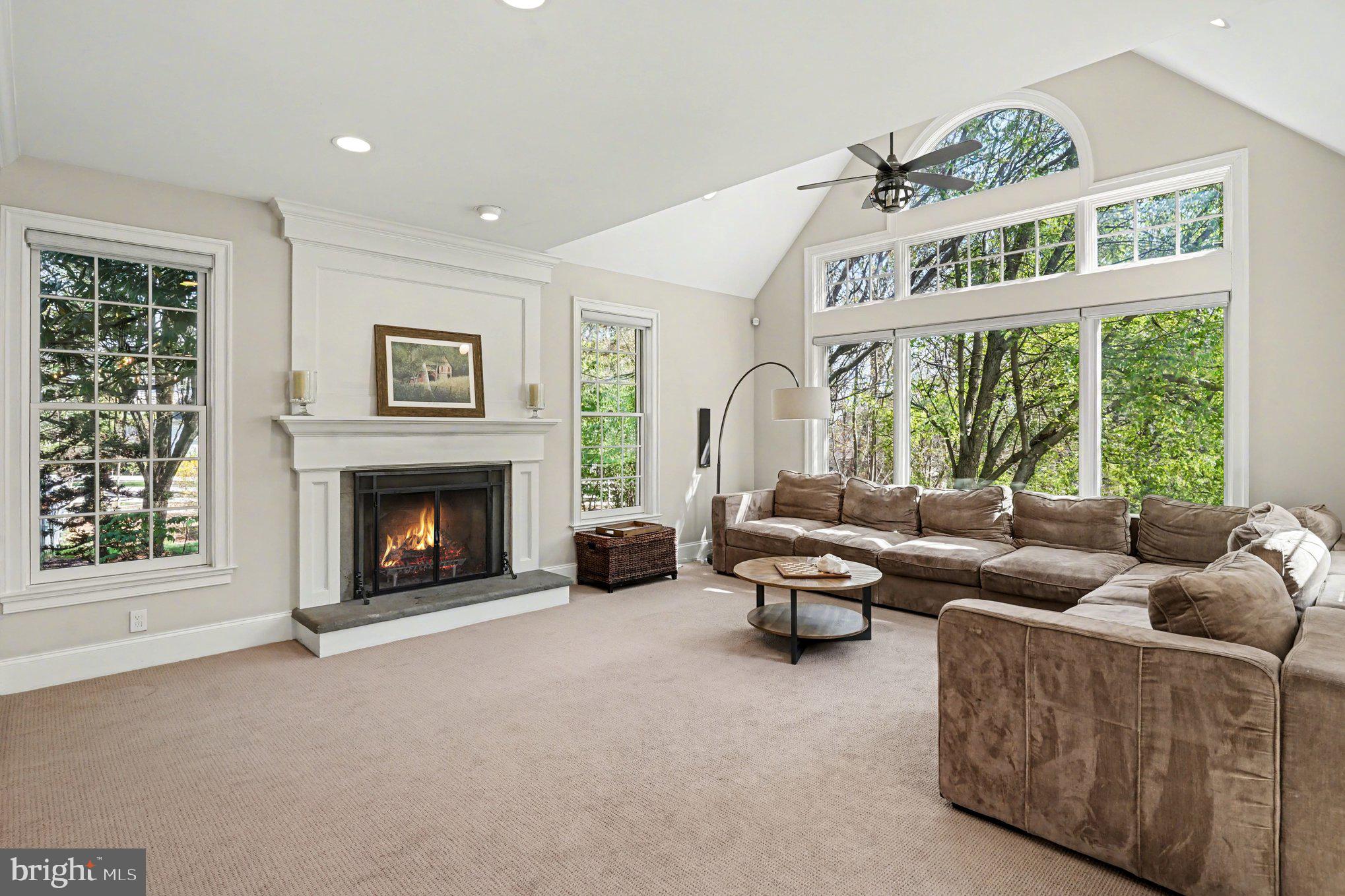 VALLEY FORGE MTN - Residential