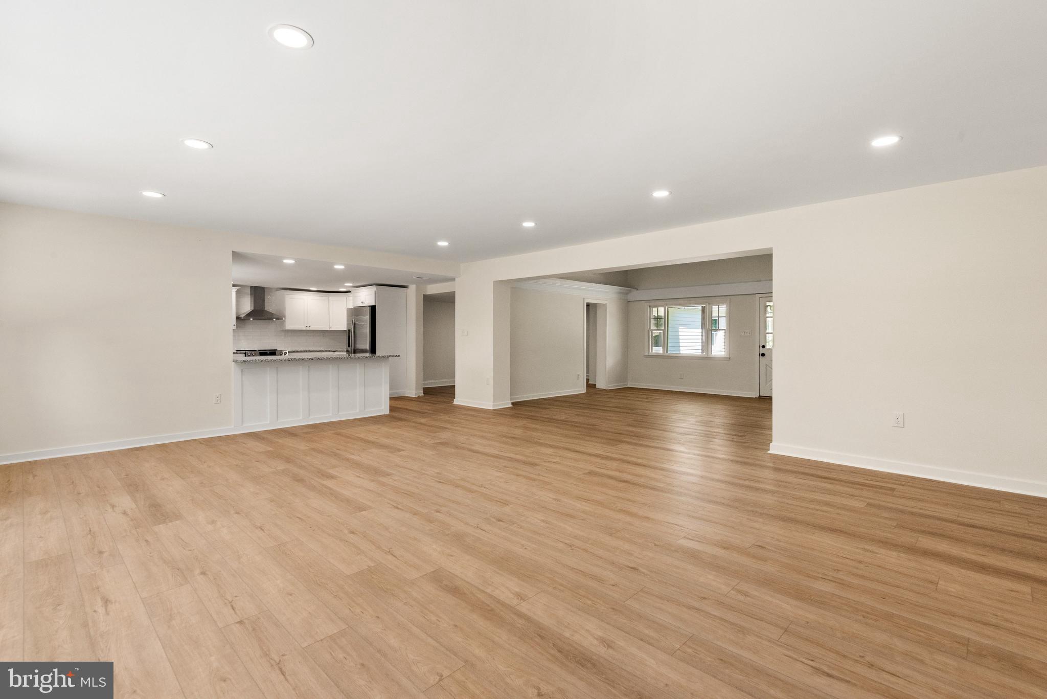 LANSDOWNE FARMS - Residential