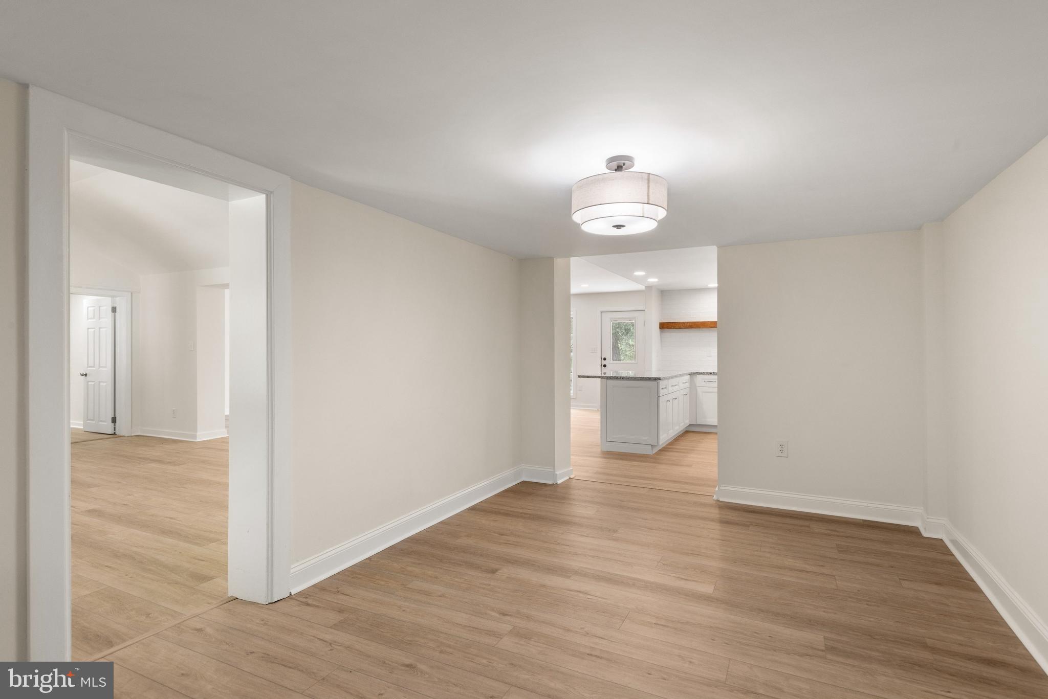 LANSDOWNE FARMS - Residential
