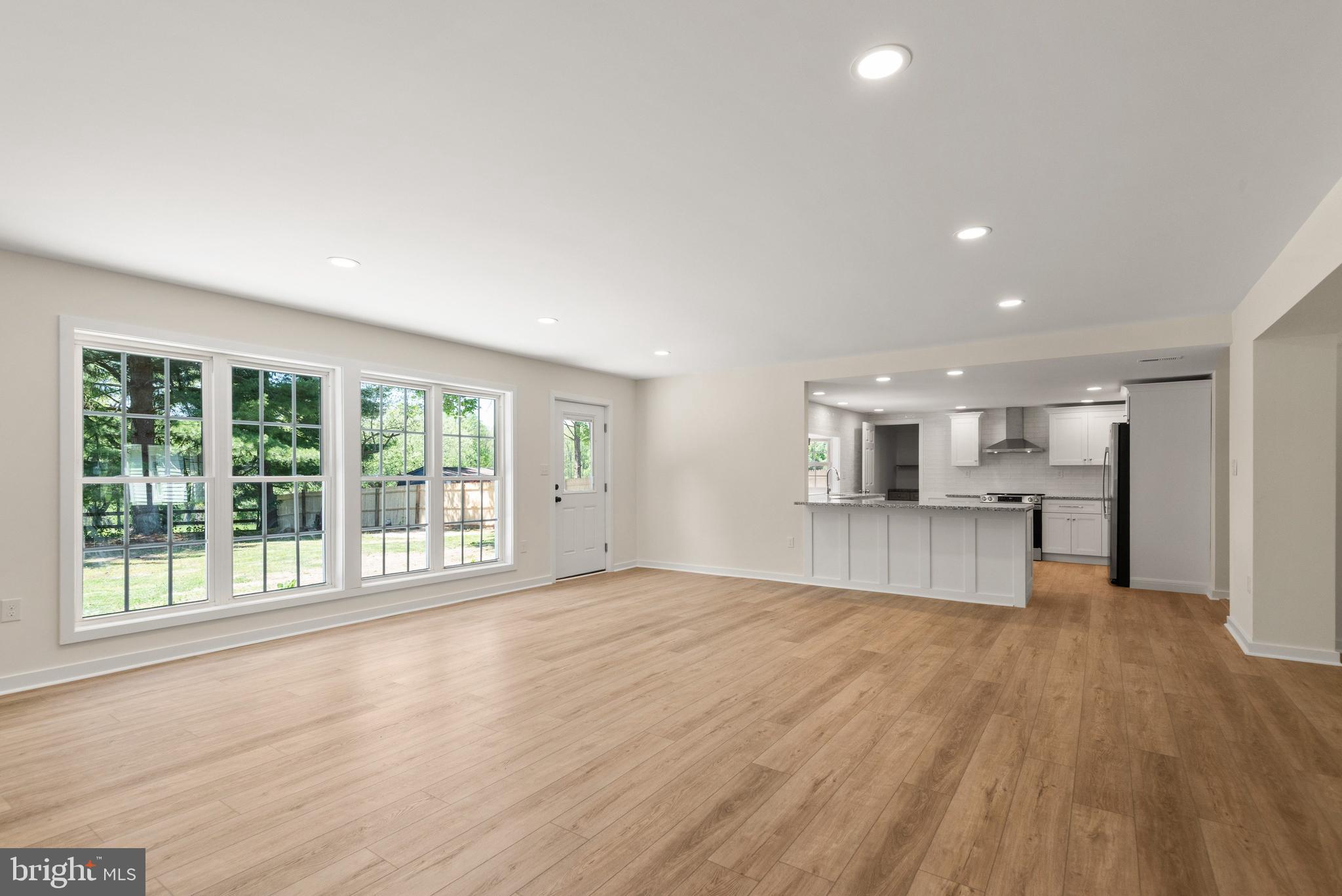 LANSDOWNE FARMS - Residential