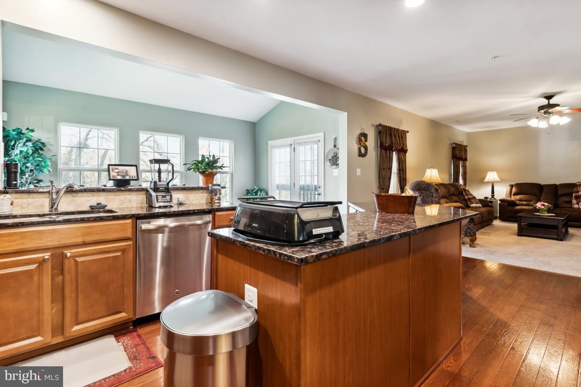 PINEY GROVE ESTATES - Residential