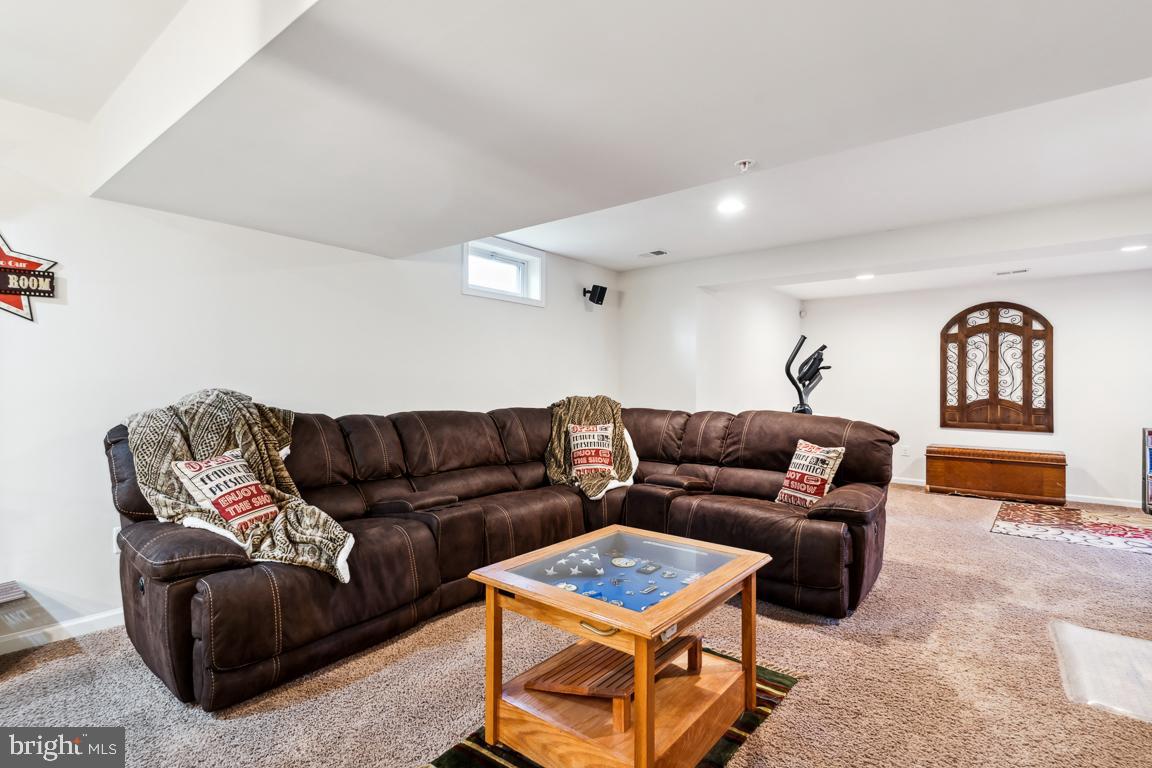 PINEY GROVE ESTATES - Residential