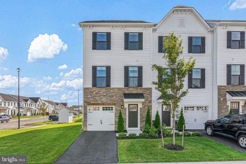 Townhouse For Rent - 65 Rosemary Way<br/> MOUNT LAUREL, NJ 08054