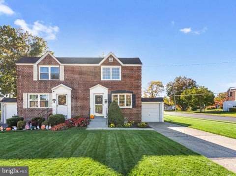 Photo of 1058 Birch Street, LANSDALE, PA 19446 (MLS # PAMC2196338)