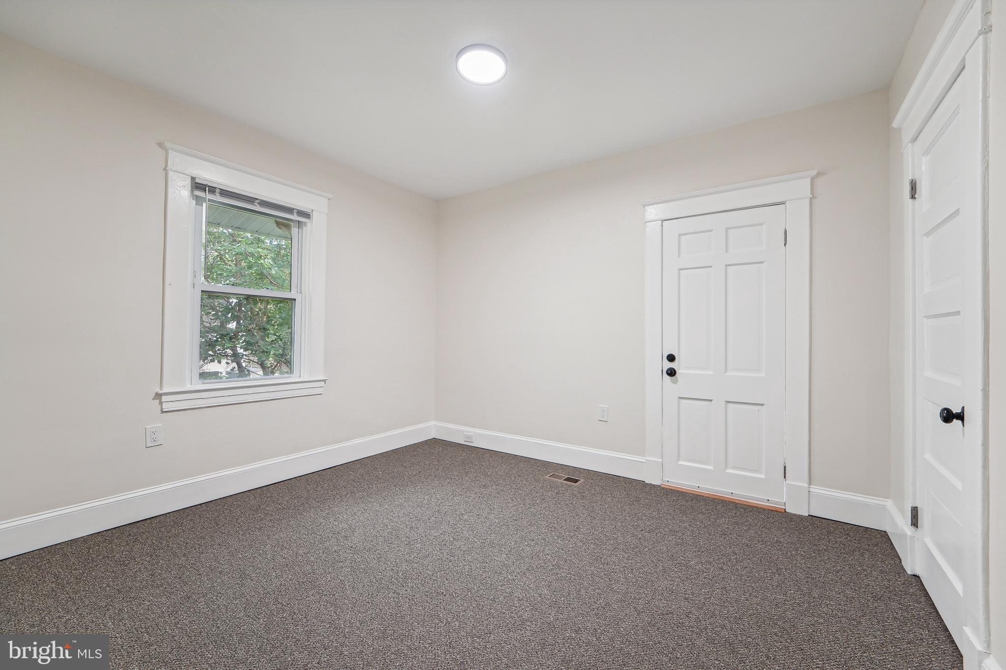 DORCHESTER - Residential