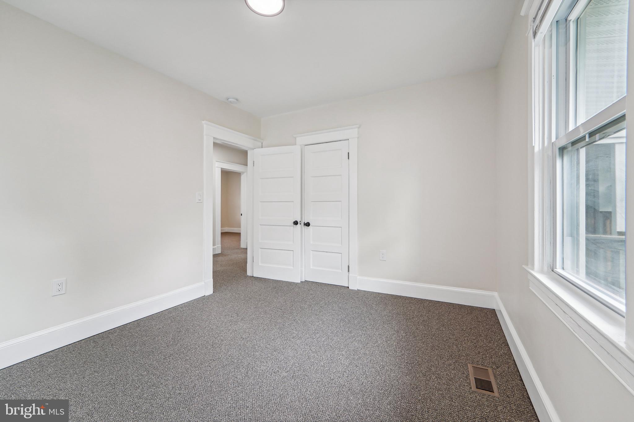 DORCHESTER - Residential