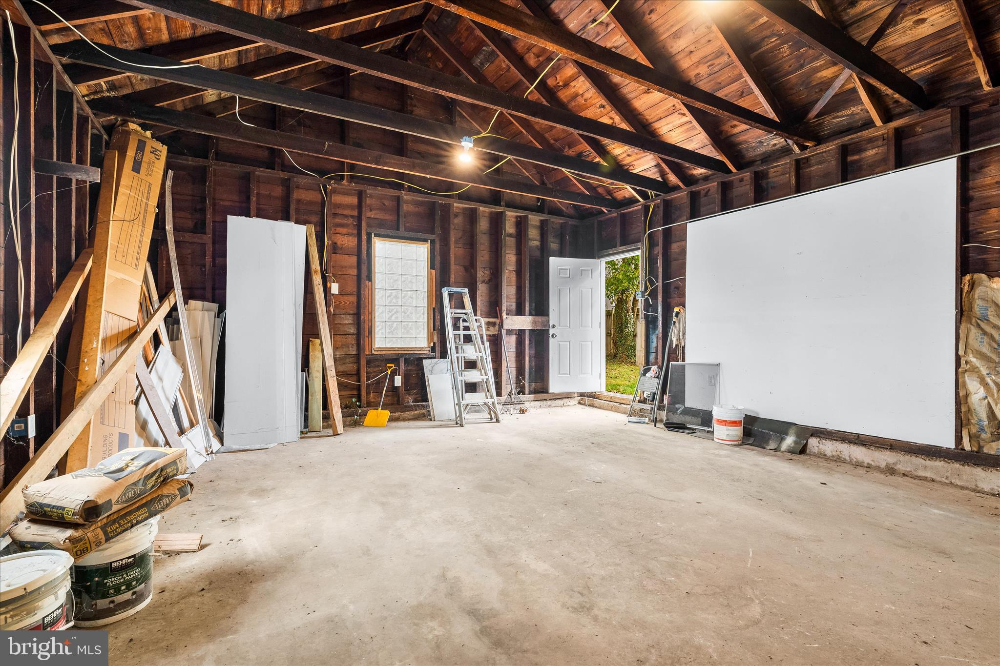 DORCHESTER - Residential