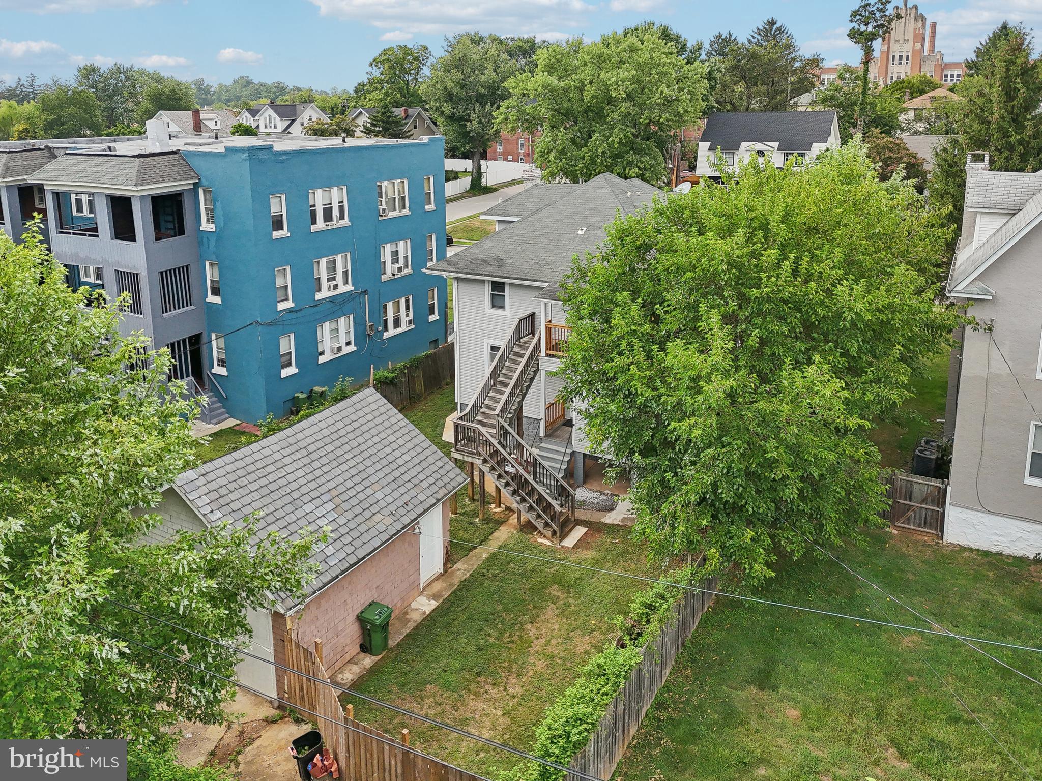 DORCHESTER - Residential