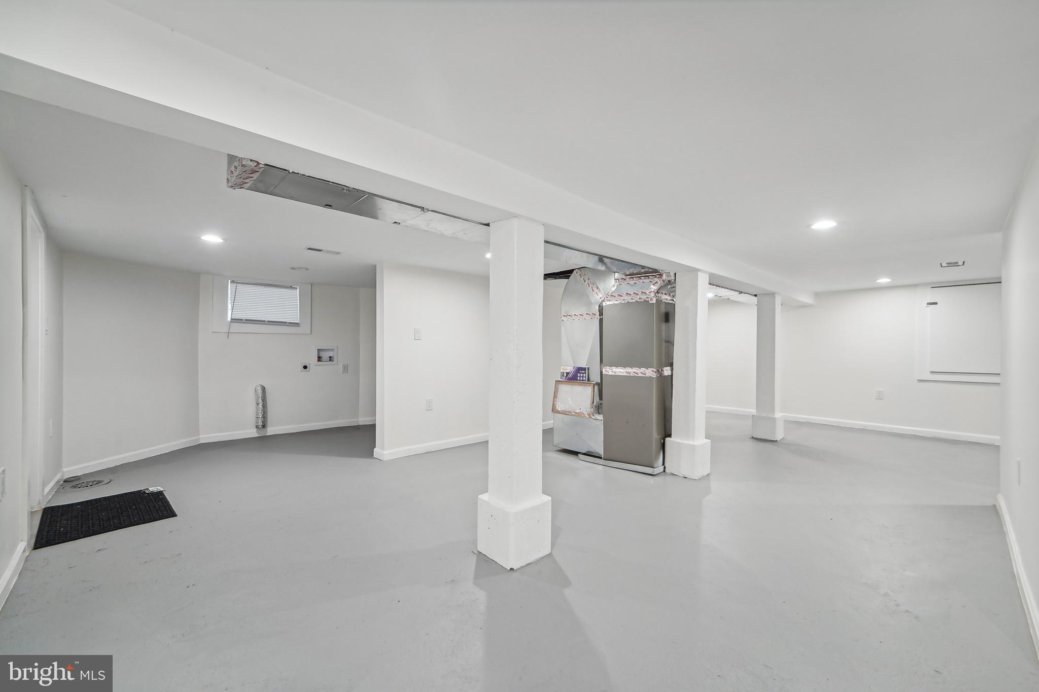 DORCHESTER - Residential