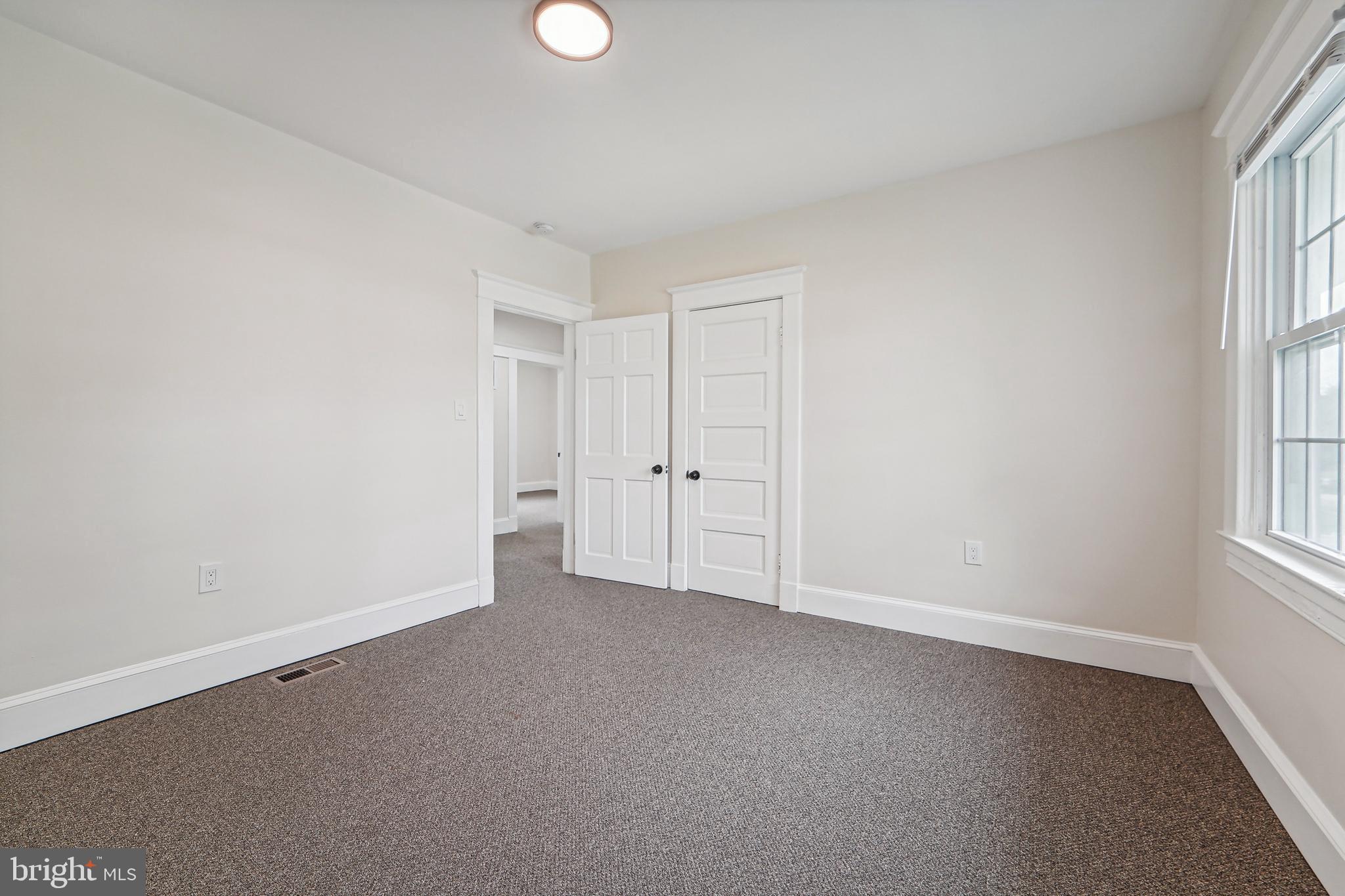 DORCHESTER - Residential