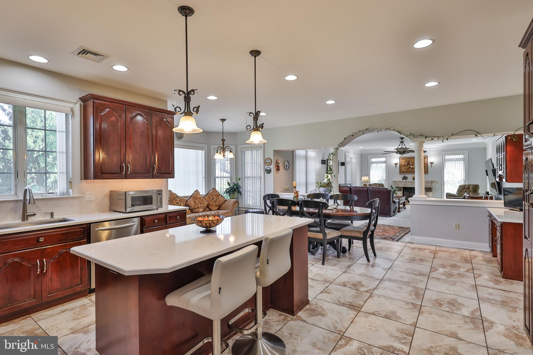 SPRINGWOOD HILLS - Residential