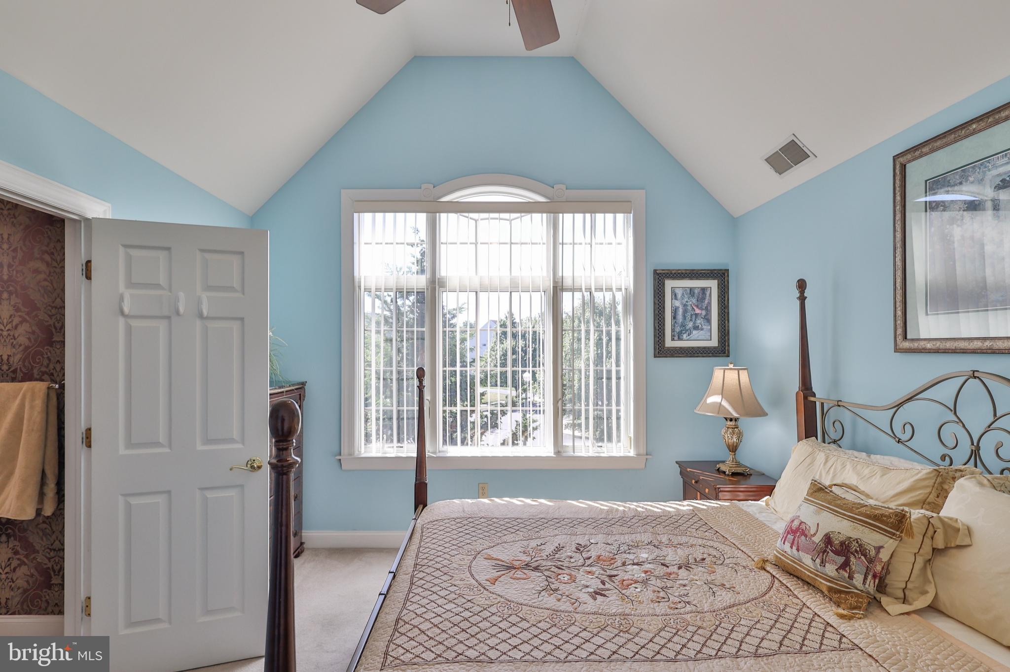 SPRINGWOOD HILLS - Residential