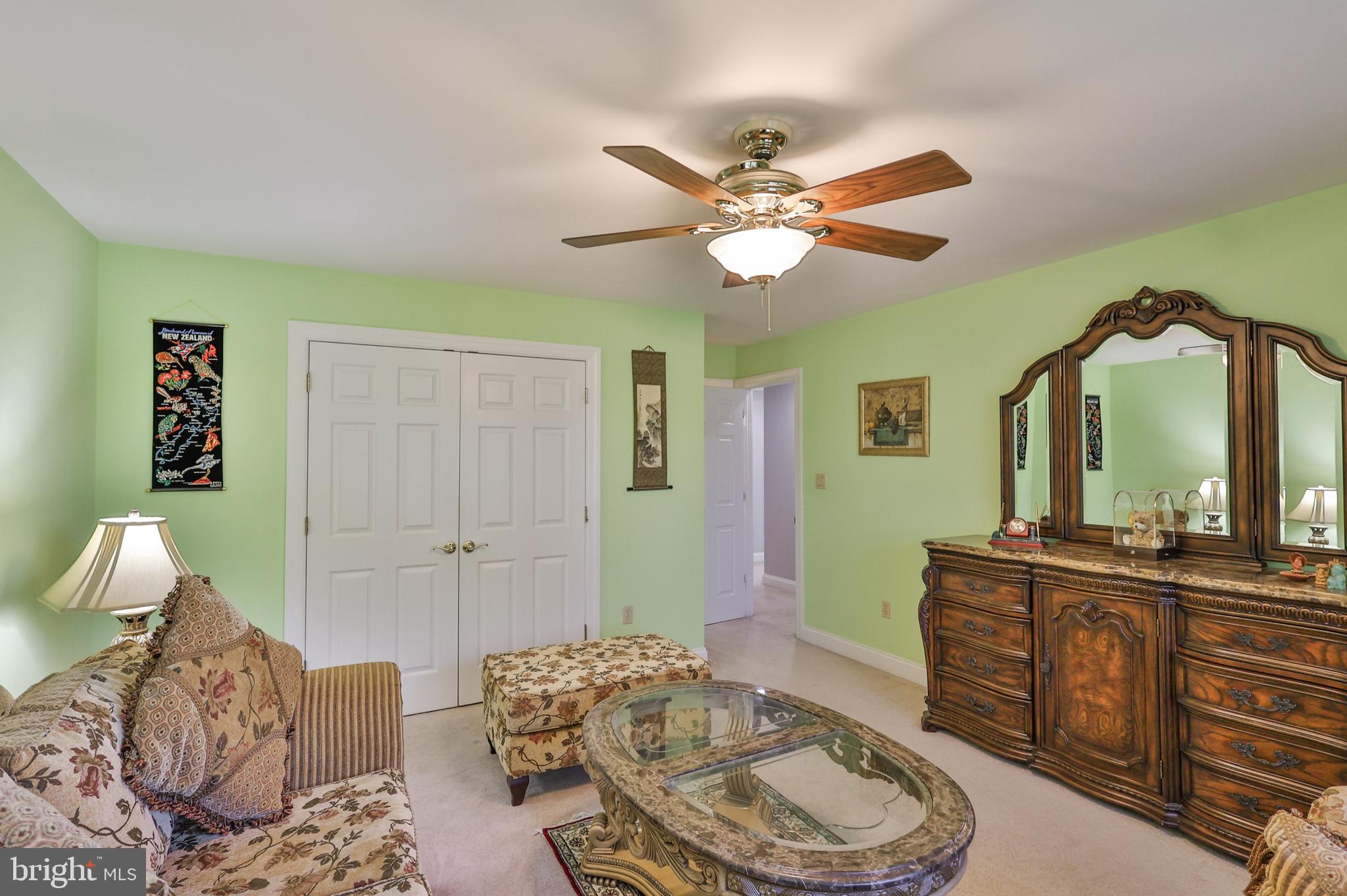 SPRINGWOOD HILLS - Residential