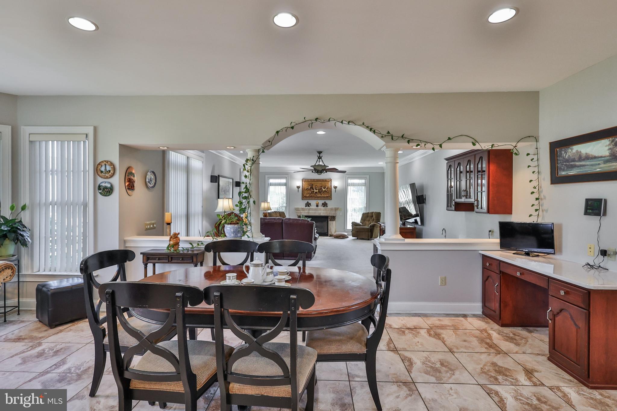 SPRINGWOOD HILLS - Residential