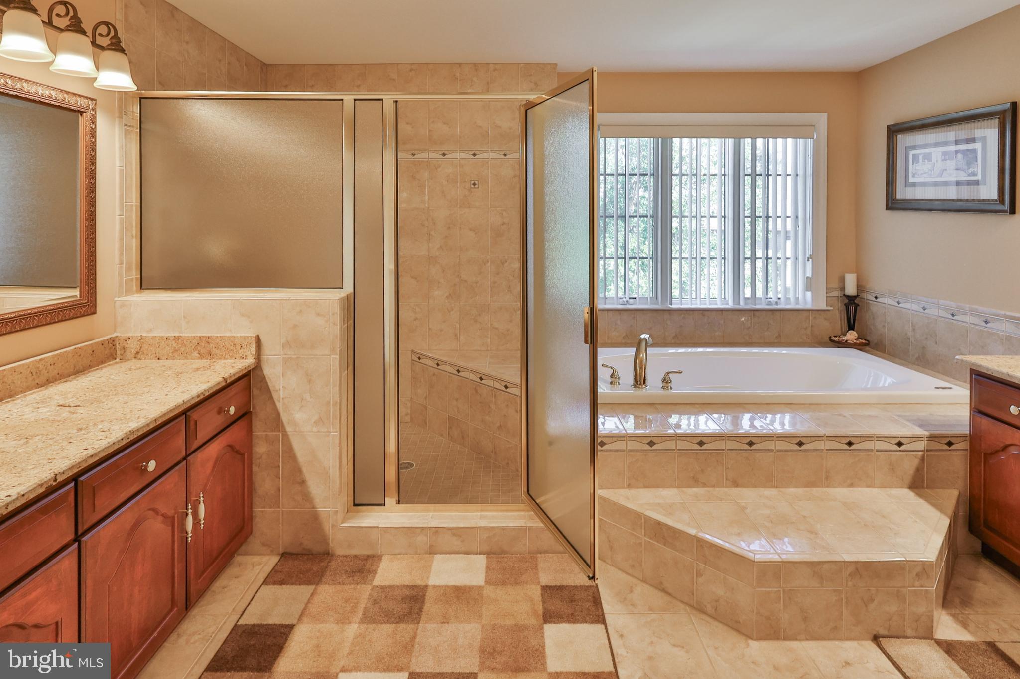 SPRINGWOOD HILLS - Residential