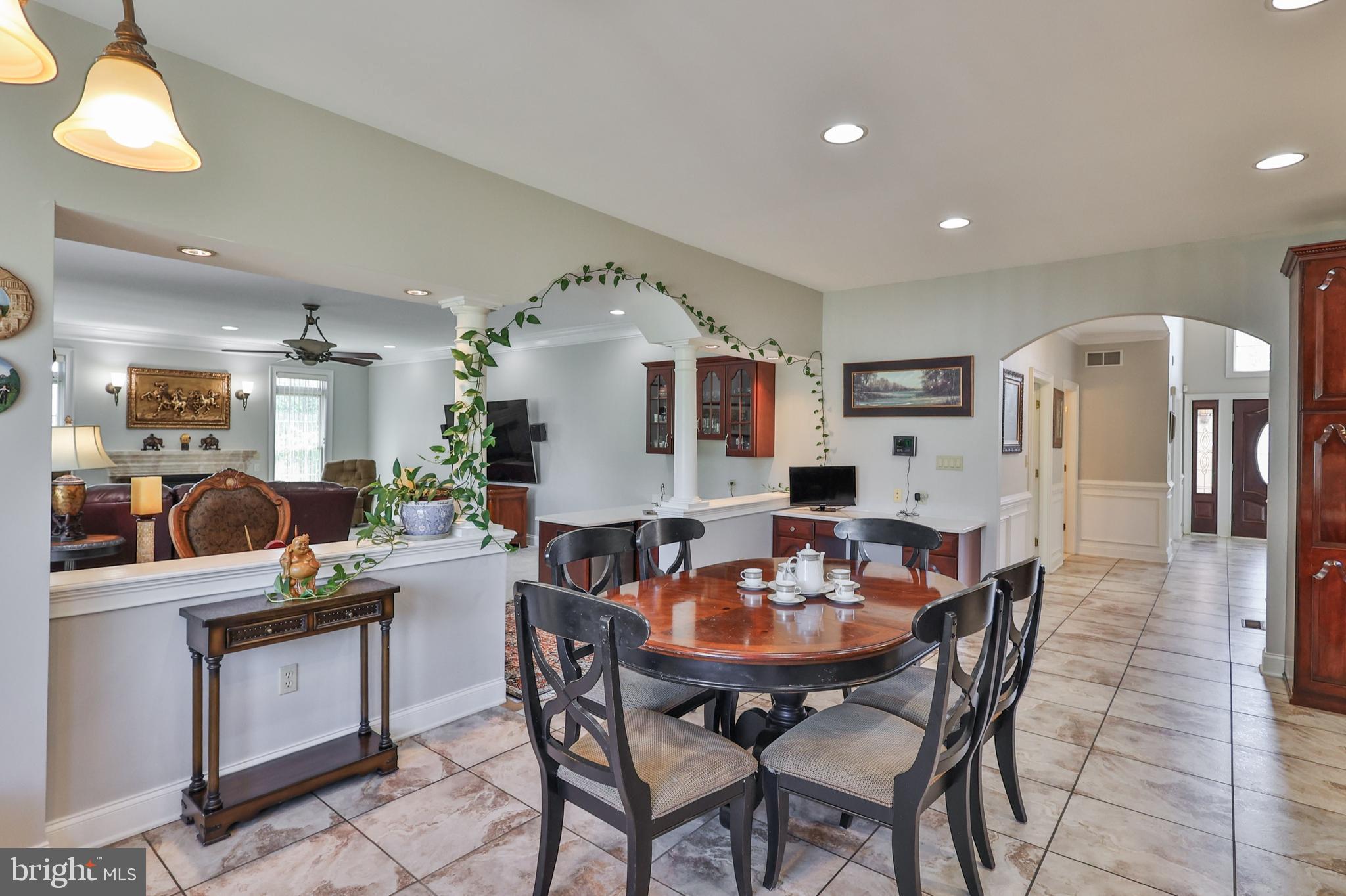 SPRINGWOOD HILLS - Residential