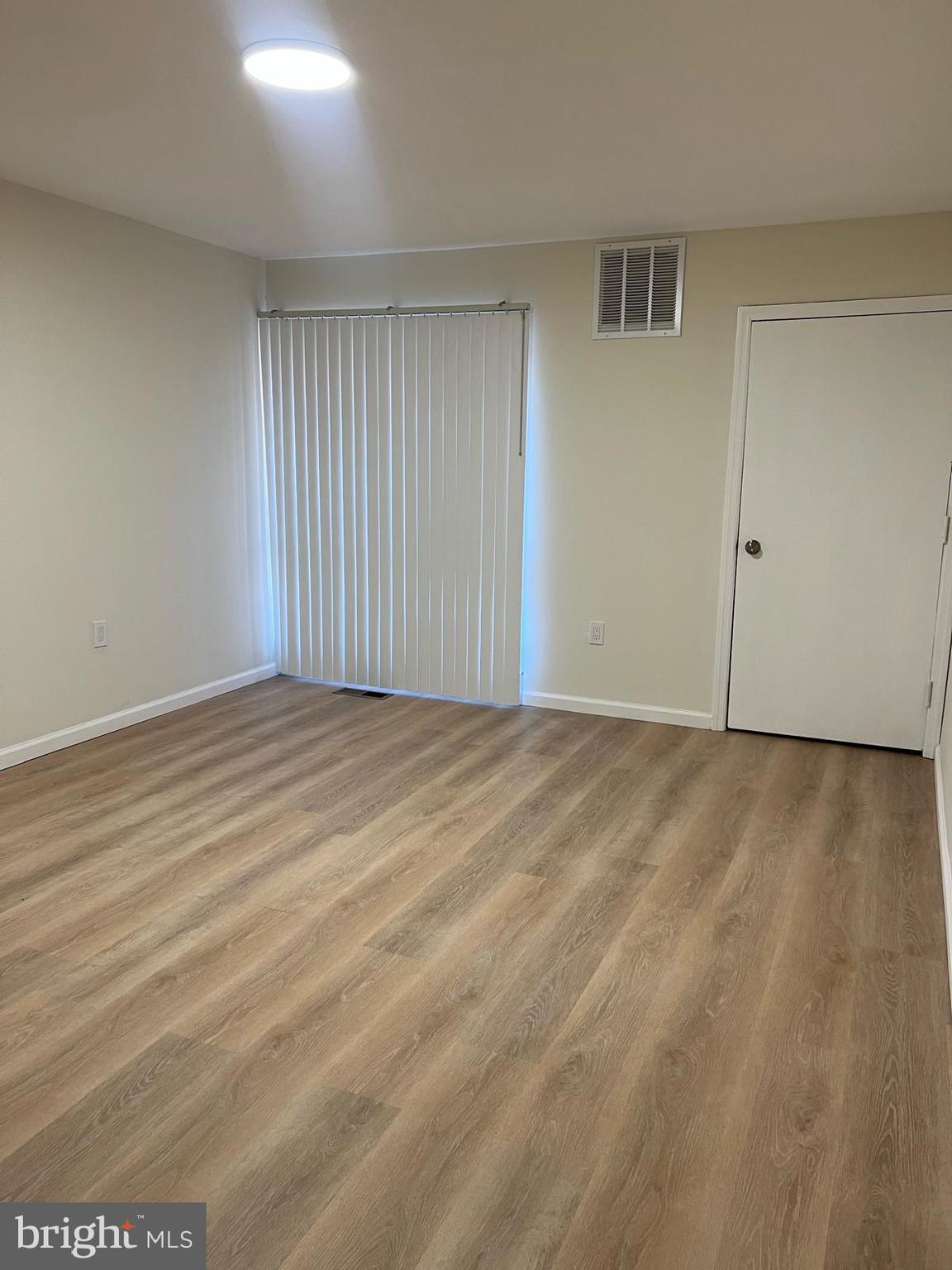 1403 TIMBER CREEK RD 1403