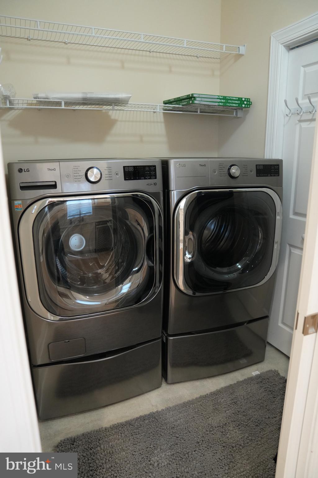 POTOMAC FARMS - Residential Lease