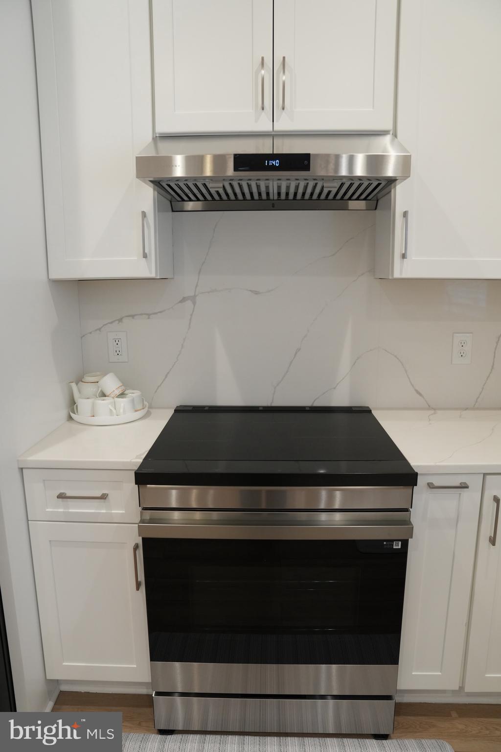 POTOMAC FARMS - Residential Lease