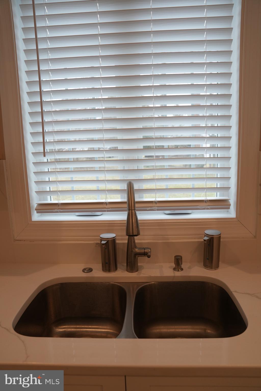 POTOMAC FARMS - Residential Lease