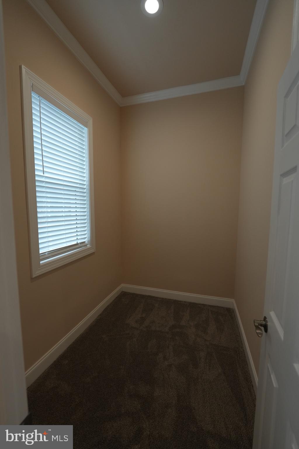 POTOMAC FARMS - Residential Lease