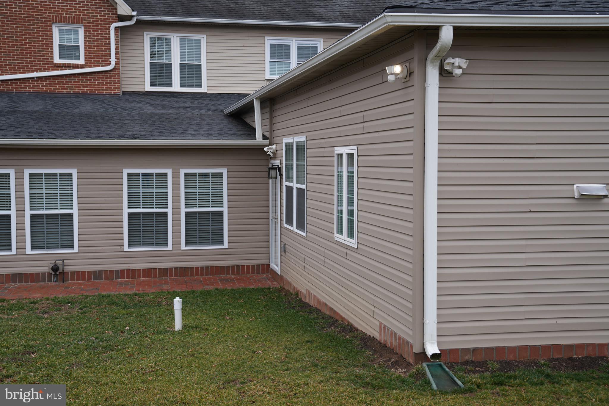 POTOMAC FARMS - Residential Lease