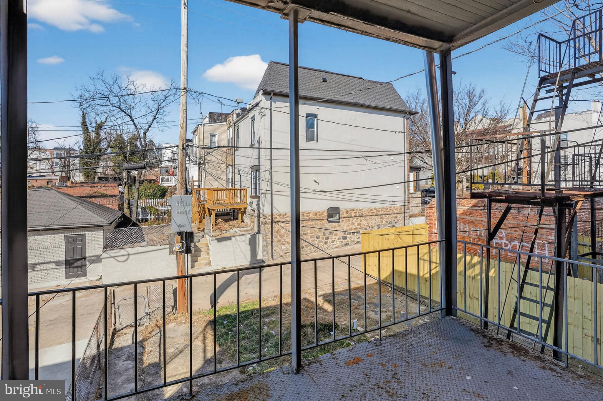 WOODBROOK - Residential