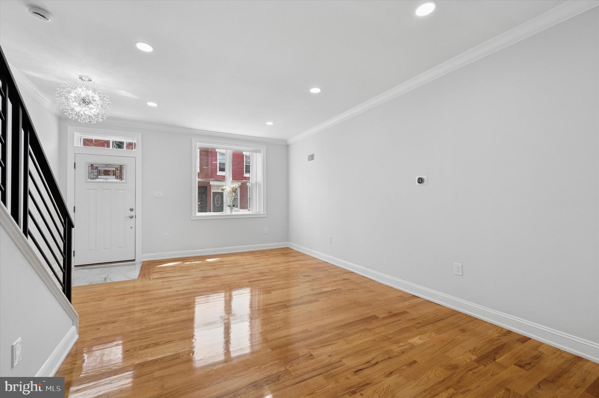 POINT BREEZE - Residential