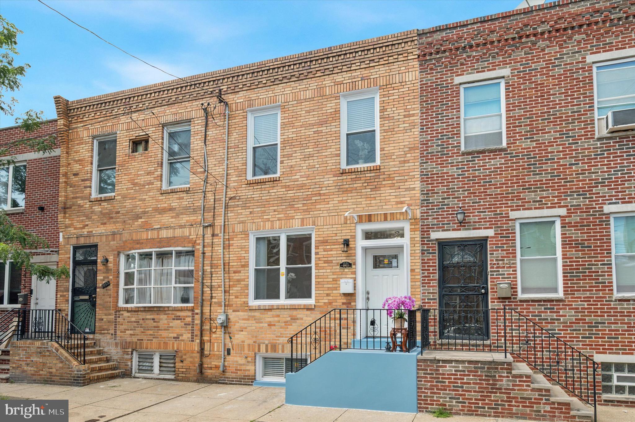 POINT BREEZE - Residential